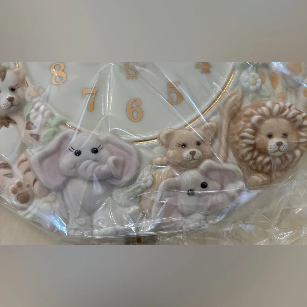 New in box Lenox Noah’s ark wall clock with pendulum porcelain vintage baby gift